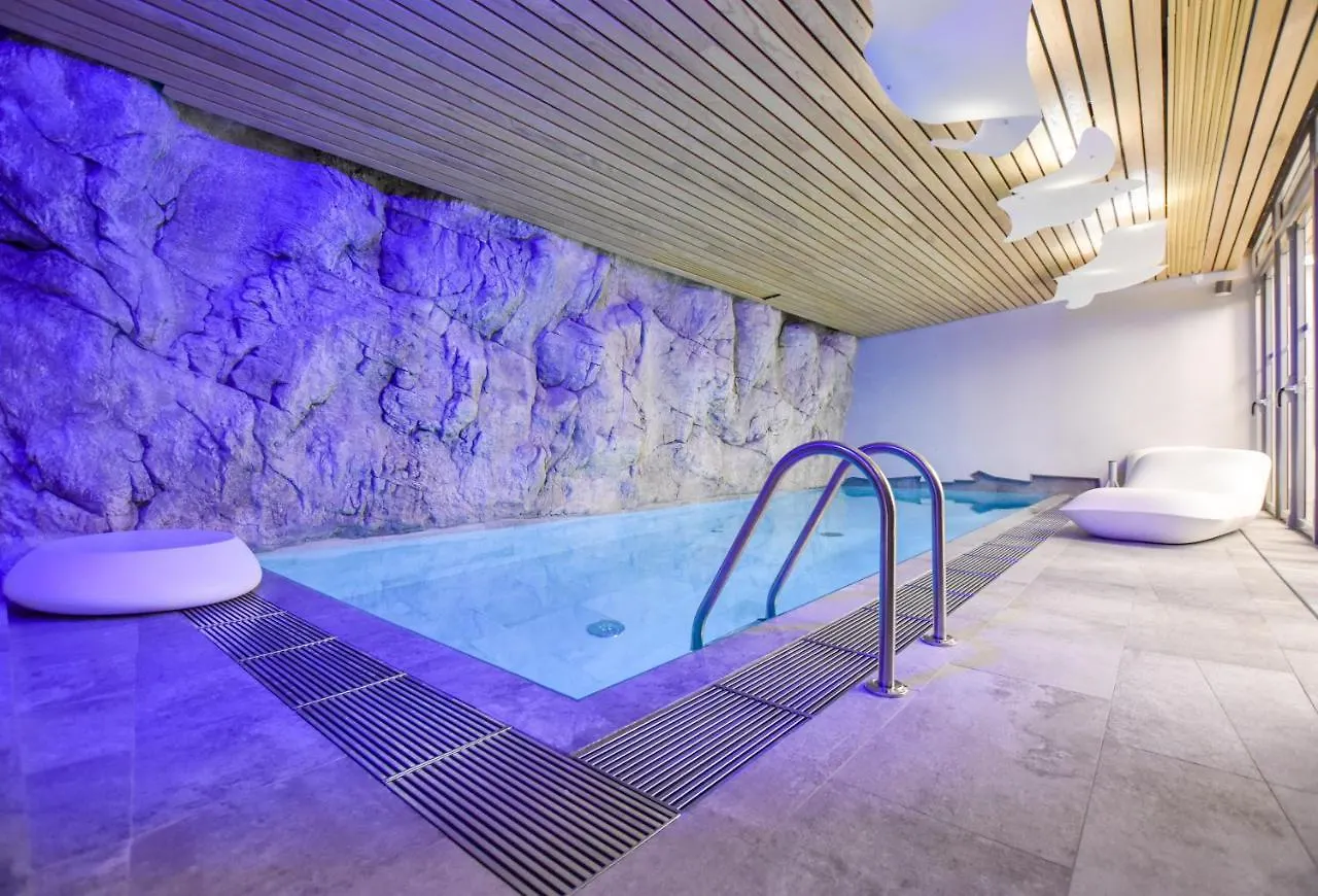 Hotel B55 Paris