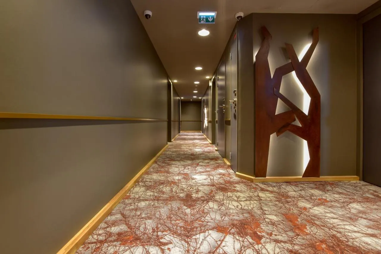 Hotel B55 Paris 4*,  France