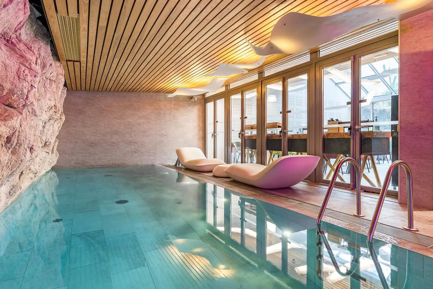 Hotel B55 Paris France